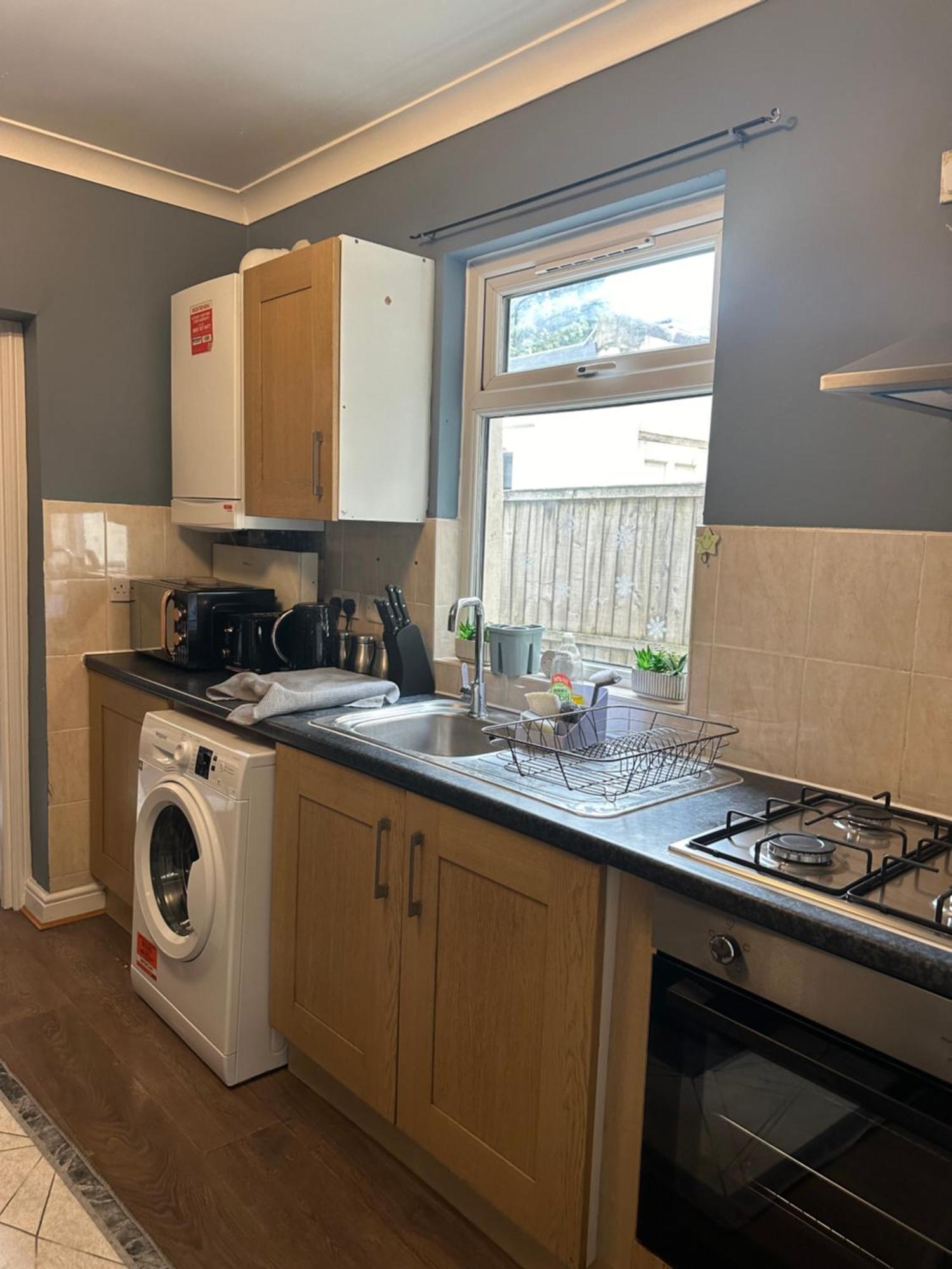 Amazing Ground Floor One Bedroom Forest Road Apartamento *